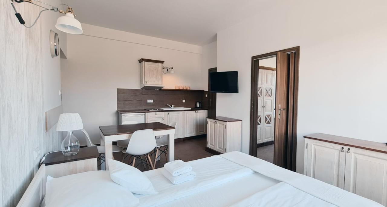 Apartamenty Sasinowka Exteriör bild